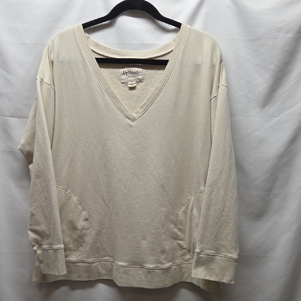 UpWest Womens V Neck Sweatshirt With Pockets Cream Size L Oversized Cowgirlcore